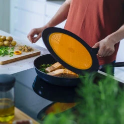 Fiskars Functional Form Siliconen Spatbescherming 5 Fiskars Functional Form Siliconen Spatbescherming -Trendy Huishouden 35788 01 02 229963f9bc