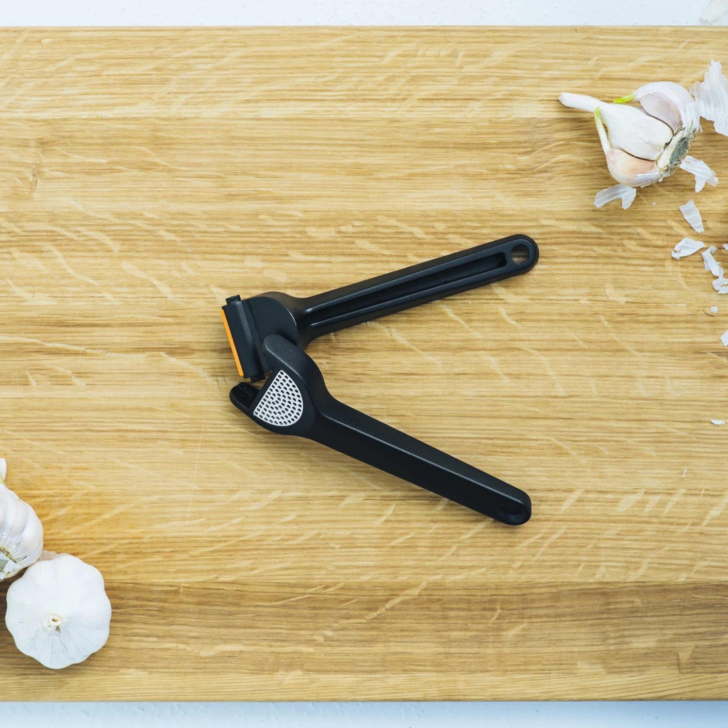 Fiskars Functional Form Knoflookpers 24 Cm 3 Fiskars Functional Form Knoflookpers 24 Cm - Afbeelding 3