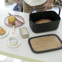 Brabantia Nic Broodtrommel 14 Brabantia Nic Broodtrommel -Trendy Huishouden 40764 01 04 0d3c31dc2b