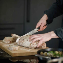 Fiskars Royal Broodmes -Trendy Huishouden 47513 01 3 EnvironmentImage 3dc8ac193d