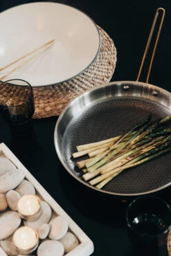 Arvet Gehamerde Zwarte Koekenpan -Trendy Huishouden 513367 01 4 EnvironmentImage 744cb7dcd0