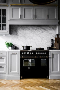 Vargen & Thor Arvet Pannenset 17 Vargen & Thor Arvet Pannenset -Trendy Huishouden 513368 01 10 EnvironmentImage b5dc0ef368