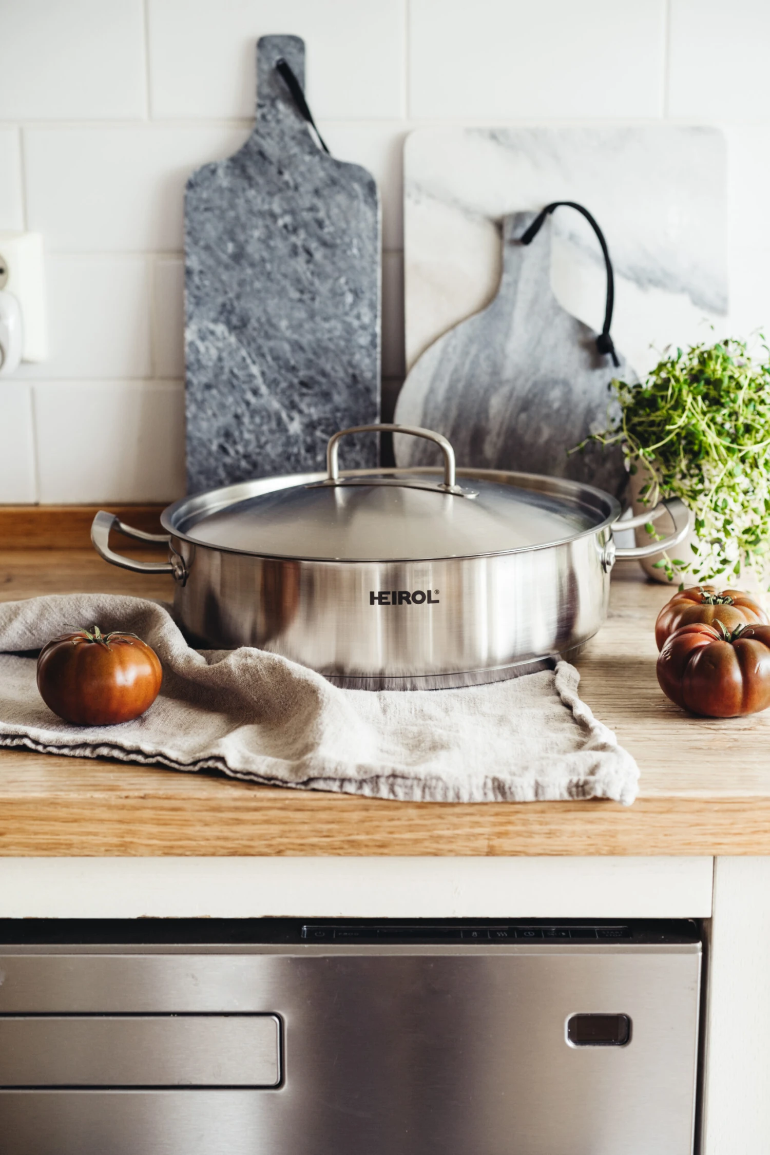 Heirol Cerasafe Braadpan Met Deksel 4 Heirol Cerasafe Braadpan Met Deksel - Afbeelding 4