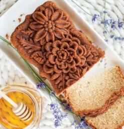 Nordic Ware Wildflower Loaf Bakvorm -Trendy Huishouden 515972 01 5 EnvironmentImage 4084072bef