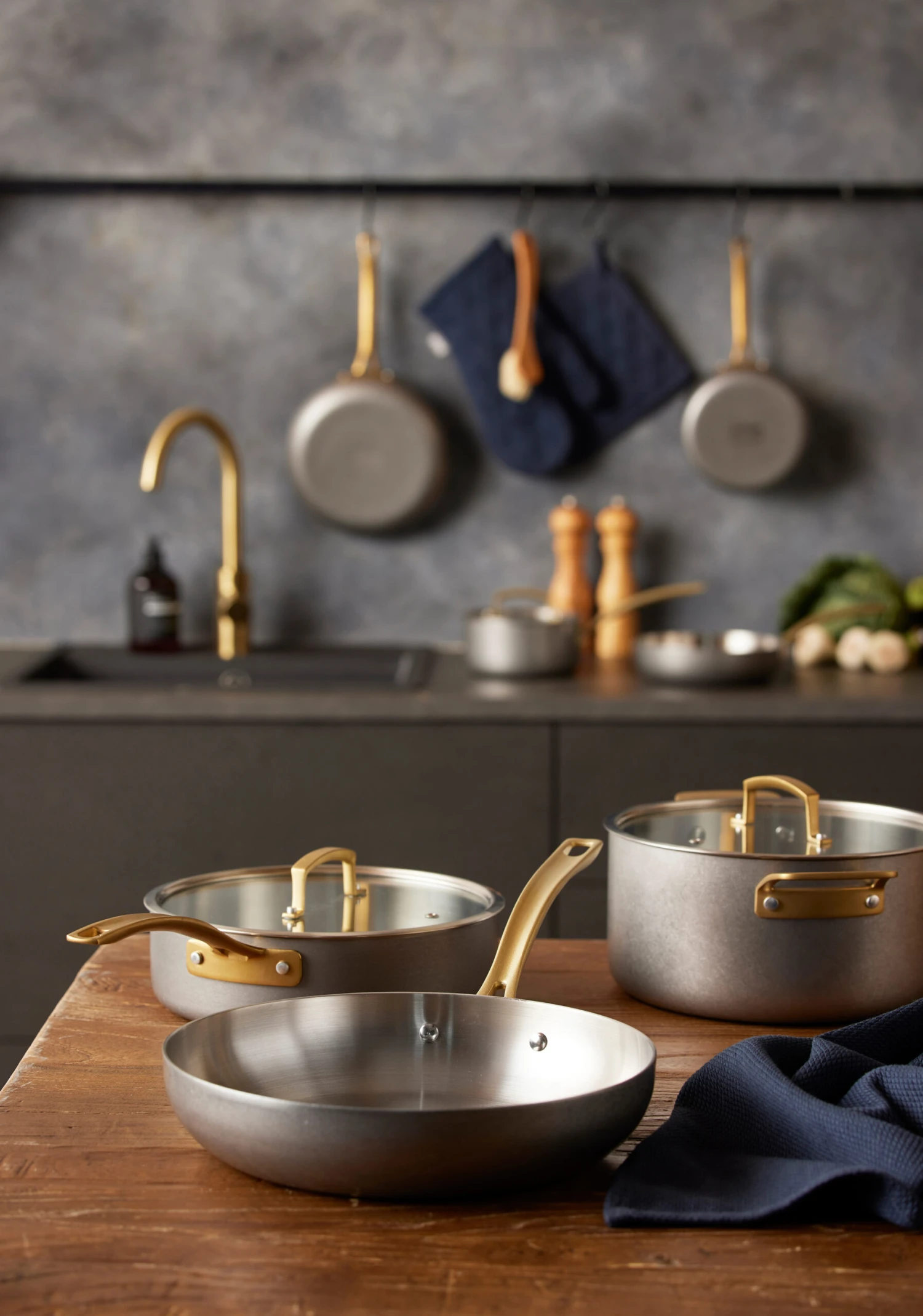 Pillivuyt Durance Steelpan Met Deksel 2 L 2 Pillivuyt Durance Steelpan Met Deksel 2 L - Afbeelding 2