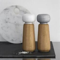 Kähler Hammershøi Kruidenmolen Groot 6 Kähler Hammershøi Kruidenmolen Groot -Trendy Huishouden p 22462 01 hammershoi grinders white and marble 26f0c6af55