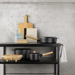 Eva Solo Nordic Kitchen Pan 8 Eva Solo Nordic Kitchen Pan -Trendy Huishouden p 28215 03 06 6b86c7332c